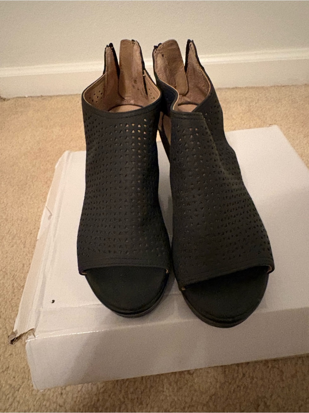 SOUL Naturalizer Black Perforated Peep-Toe Heels